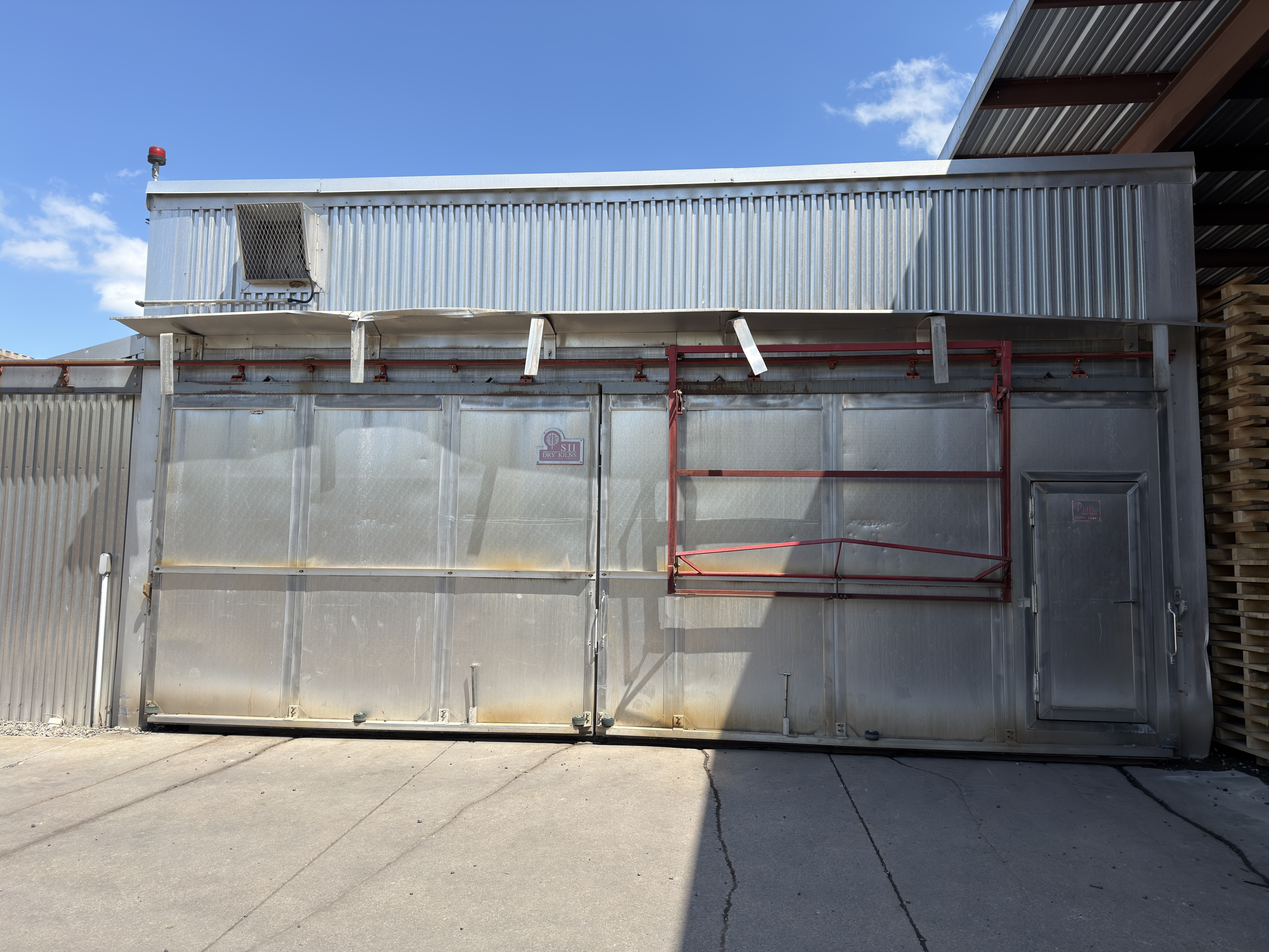 Exterior of Troymill's second SII dry kiln, installed spring 2024